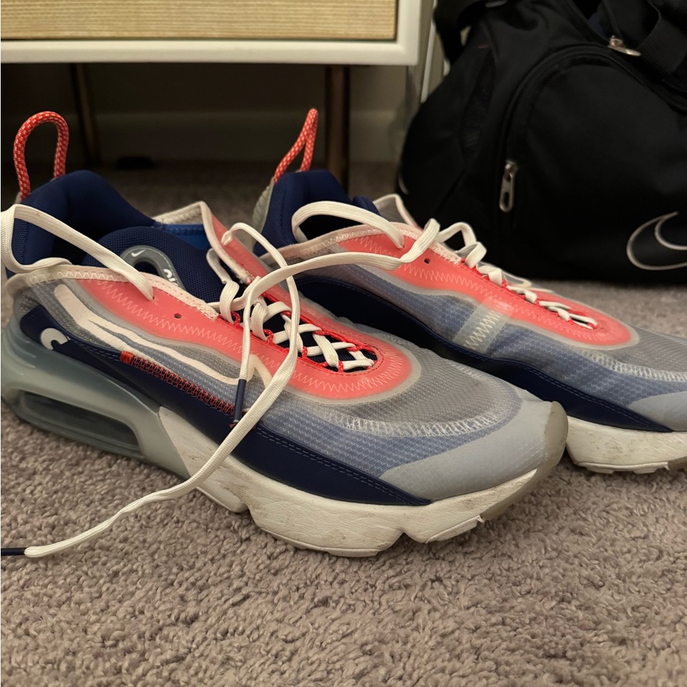 Nike Air Max 2090 Blue and Red Accents Men’s Size 9.5